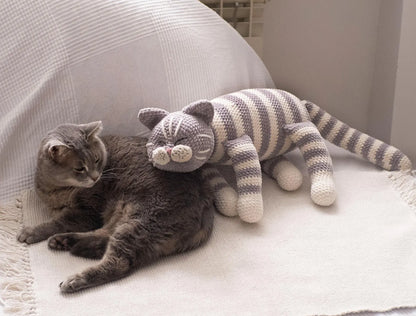 Sleeping cat crochet pattern Plush kitty