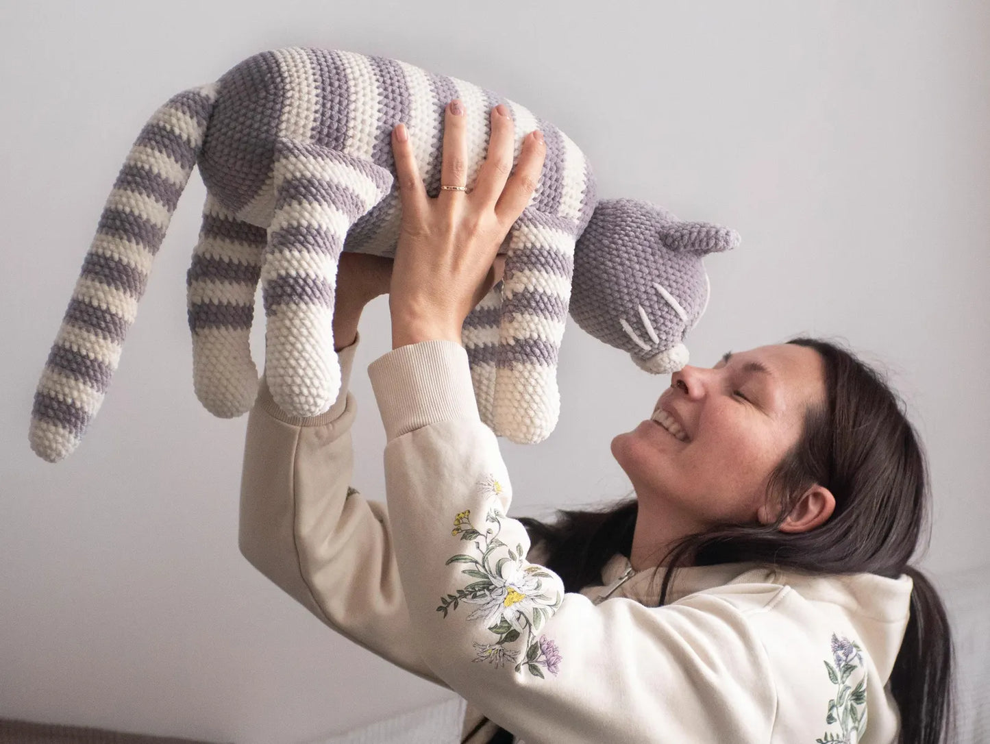 Sleeping cat crochet pattern Plush kitty