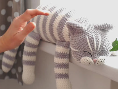 Sleeping cat crochet pattern Plush kitty